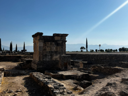 Keşfedilmemiş Hierapolis